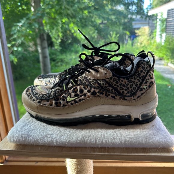 Nike Air Max 98 Premium Leopard - Picture 2 of 5
